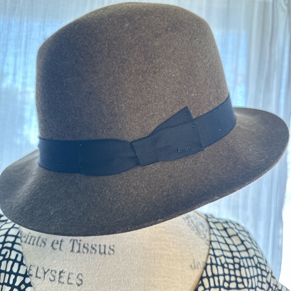 Dark Forest Green Fedora Hat with Navy Trim
